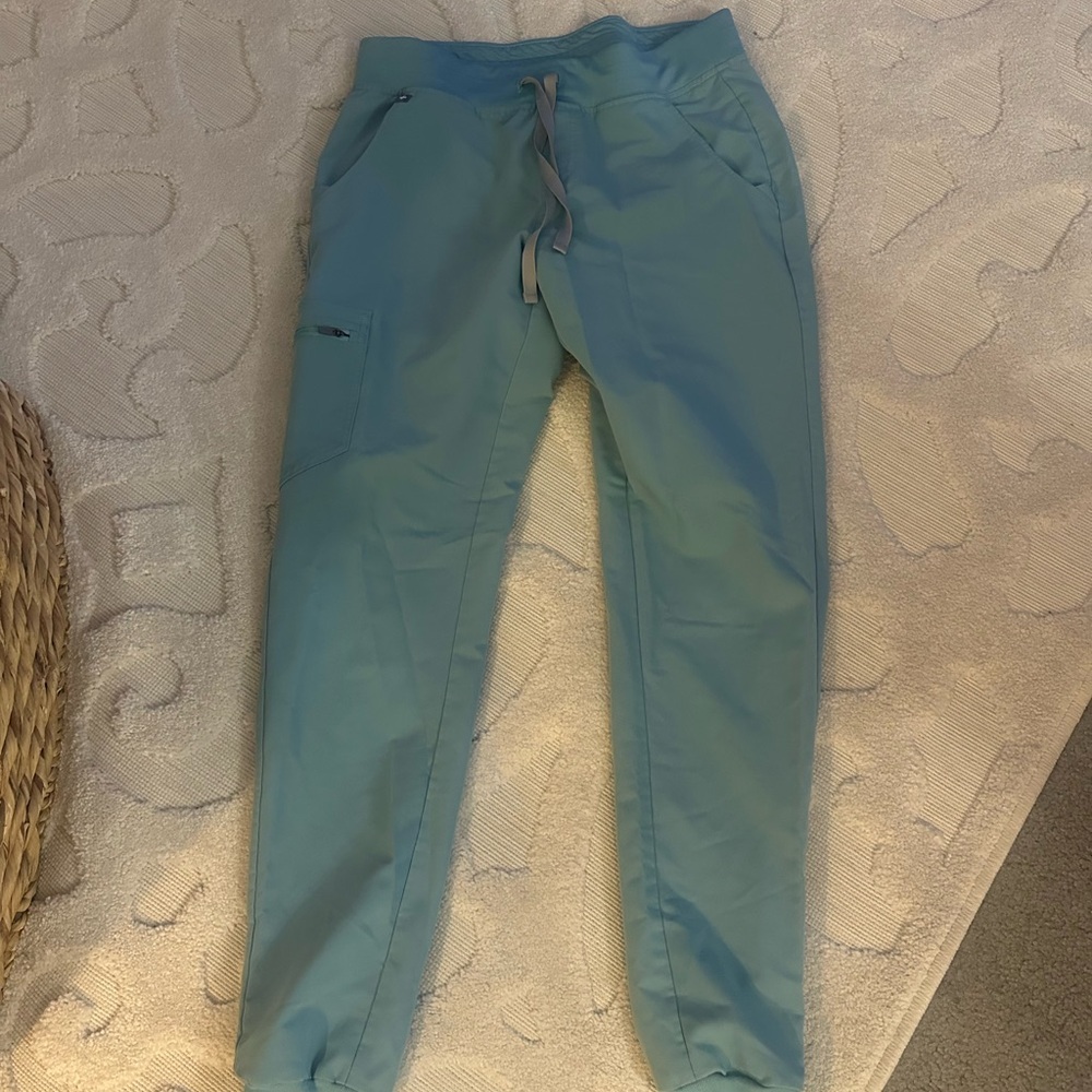 Figs Zamora scrub pants